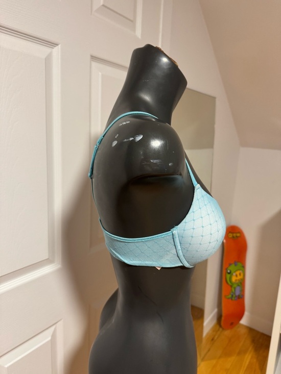 bra - Picture 3 of 4